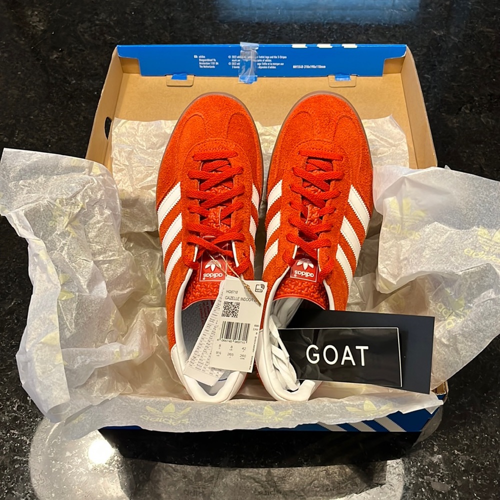 NIB NWT Adidas Gazelle Indoor W Women’s 9.5 / 10 Bold Orange Gum